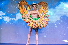 H’hen Niê sai lầm khi mang quốc phục “Bánh Mì” đến Miss Universe?