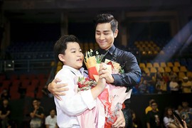 Đâu chỉ đọc nhầm kết quả The Voice Kids, Nguyên Khang dính loạt lùm xùm