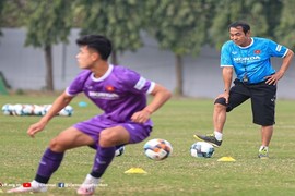 U23 Việt Nam ở lại Hà Nội, không về quê ăn Tết