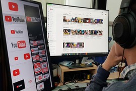 Thu nhập 'khủng', streamer và YouTuber đóng thuế ra sao?