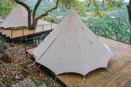 Giới trẻ khắp nơi ‘sốt xình xịch’ với trào lưu 'glamping'