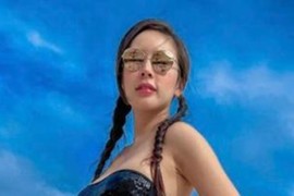 Loạt đồ đi biển bắt mắt của hot girl Phương Bora