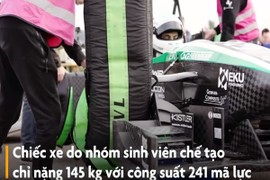 Video: Kỷ lục xe điện tăng tốc nhanh nhất thế giới