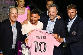 Siêu sao Lionel Messi ra mắt hoành tráng trong màu áo Inter Miami