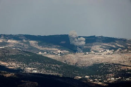 Hezbollah - Israel giao tranh 'ăn miếng trả miếng' qua biên giới