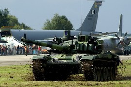 Vì sao Czech “ngậm bồ hòn làm ngọt” mua Leopard thay T-72?