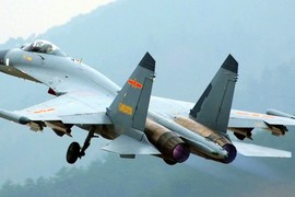 Tuyên bố dùng J-11 đấu Su-30MKI, Trung Quốc coi thường không quân Ân Độ?