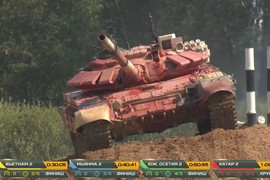 Lái T-72B3 ở Army Games dở tệ, Qatar đang dùng xe tăng nào trong nước? 