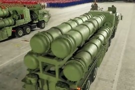 Kinh ngạc trước tổ hợp tên lửa "S-400 nhái” của Quân đội Triều Tiên