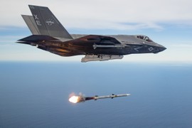 Muốn dùng F-35C đối đầu Trung Quốc, Mỹ còn phải chờ lâu!