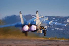 Mỹ từng vất vả tìm cách khắc chế MiG-25 ra sao? (1)