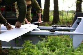 UAV sẽ được Ukraine dùng để thay thế tên lửa tầm xa?