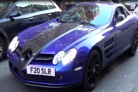 "Mũi tên bạc" Mercedes SLR McLaren màu lạ gầm rú tại London