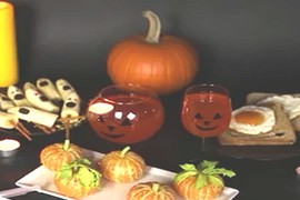 Hướng dẫn trang trí bàn tiệc Halloween đơn giản nhất