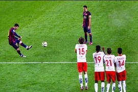 Những pha sút phạt đẳng cấp nhất sự nghiệp của Messi 