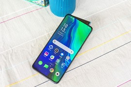 Bất ngờ khi 3 thương hiệu Trung Quốc nào lọt Top 10 smartphone tốt nhất Thế giới