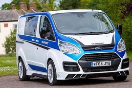 Ford Transit ra mắt phiên bản “đua” kỷ niệm 50 năm