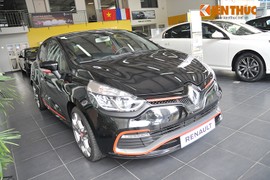 Mẫu hatchback Renault Clio RS 200 EDC tại VN có gì?