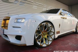 Ngắm siêu xe sang Rolls-Royce Wraith mạ vàng "cực độc”