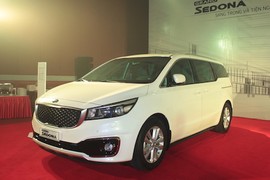 Kia ra mắt minivan Grand Sedona (CKD) tại Hà Nội