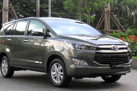 Vừa ra mắt, Toyota đã “rục rịch” nâng cấp Innova 2016