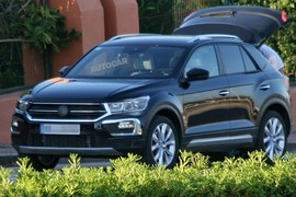 Volkswagen T-Roc 2017 "đối thủ" cạnh tranh Chevrolet Trax