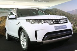 Land Rover Discovery 2018 “chốt giá” 4,4 tỷ tại Thái Lan