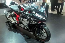 Honda CBR250RR 2017 bản đặc biệt giá 121 triệu đồng