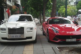 Đại gia HN “show hàng” Rolls-Royce và Ferrari 40 tỷ