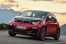 BMW “chốt giá” xe điện i3 2018 từ hơn 1 tỷ đồng 