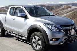 Mazda BT-50 thế hệ mới thiết kế cabin đơn mạnh mẽ