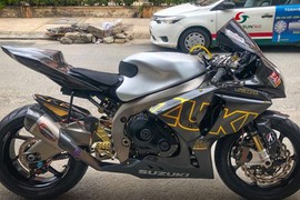 Ngỡ ngàng siêu môtô Suzuki GSX-R1000 độ của dân chơi Việt 