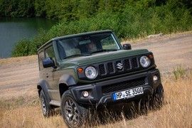 Xe giá rẻ Suzuki Jimny 2019 “chốt giá” từ 490 triệu đồng