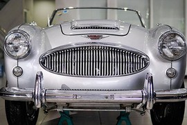 Ngắm “hàng hiếm” Austin-Healey 3000 Mk II tại Việt Nam