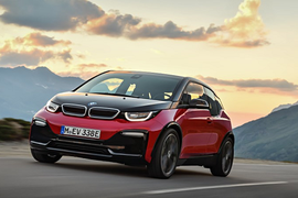 "Soi" xe ôtô điện BMW i3s từ 1,6 tỷ đồng tại Malaysia