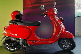 Chi tiết xe ga Vespa LX 125 iGet 2019 từ 58,2 triệu đồng