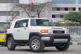 Cận cảnh Toyota FJ Cruiser 2020 khoảng 3,8 tỷ tại Hà thành