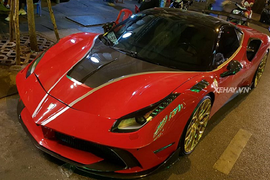 "Soi" siêu xe Ferrari 488 GTB độ Mansory độc nhất Việt Nam