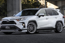 Toyota RAV4 GR "đô con", hầm hố khi qua tay Kuhl Racing