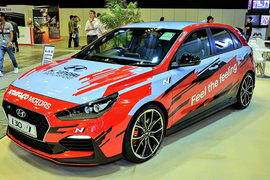 Xe Hyundai i30 N mới khoảng 2,5 tỷ đồng tại Singapore 