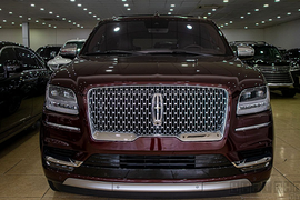 Lincoln Navigator Black Label 2020 hơn 8 tỷ đồng về Việt Nam