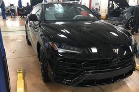 Thiếu gia Dương Kon "đập thùng" Lamborghini Urus hơn 20 tỷ