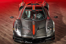 "Thần gió" Pagani Huayra BC chạy lướt 1000km lên sàn xe cũ