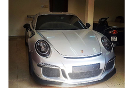 Đại gia Đặng Lê Nguyên Vũ “thanh lý” siêu xe Porsche 911 GT3 RS 