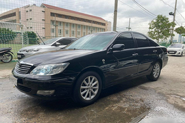 Có nên mua Toyota Camry 2003 hơn 200 triệu tại Việt Nam?