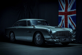 Siêu xe Aston Martin đồ chơi của James Bond hơn 4,6 tỷ đồng