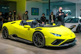 Ngắm siêu xe Lamborghini Huracan Evo “Aperta” 840 mã lực, độc nhất