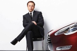 Tỷ phú giàu nhất thế giới Elon Musk sở hữu siêu xe, máy bay nào?