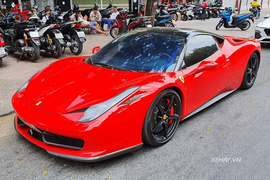 Siêu xe Ferrari 458 Italia hơn 10 năm tuổi, "hàng hiếm" ở Sài Gòn