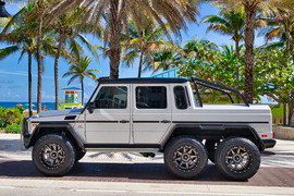 Mercedes-AMG G63 biến hình "khủng long" AMG G63 6x6 cực gắt